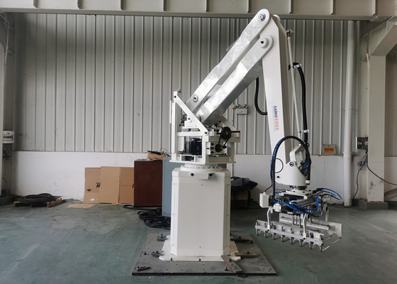 Robot de palletisation d'axe de PLC 4 utilisé dans le système logistique d'usines